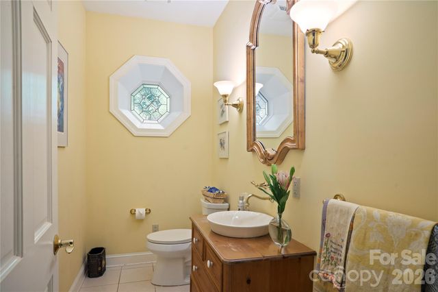 4 Citadel Lane, Hendersonville, NC 28739