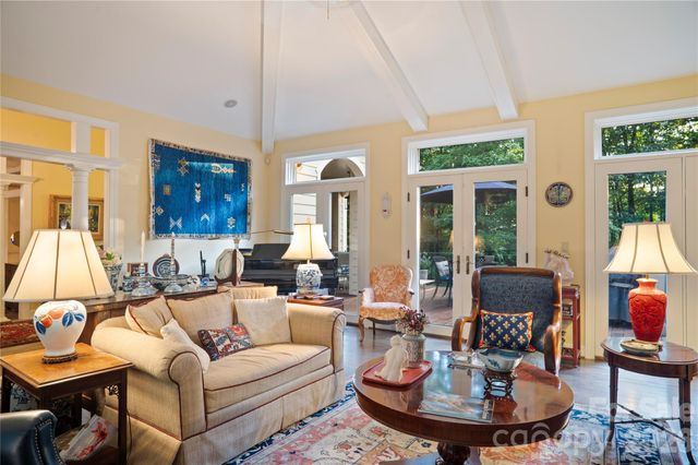 4 Citadel Lane, Hendersonville, NC 28739