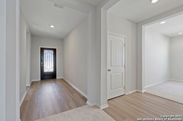 12306 Vista Rim, Live Oak, TX 78233