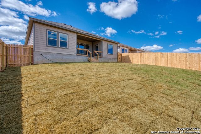 12306 Vista Rim, Live Oak, TX 78233