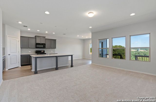 12306 Vista Rim, Live Oak, TX 78233