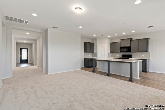 12306 Vista Rim, Live Oak, TX 78233