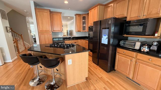 4224 LOWER PARK DR, Fairfax, VA 22030