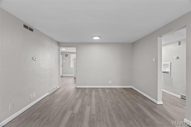 1000 Wild Cherry Lane, University City, MO 63130