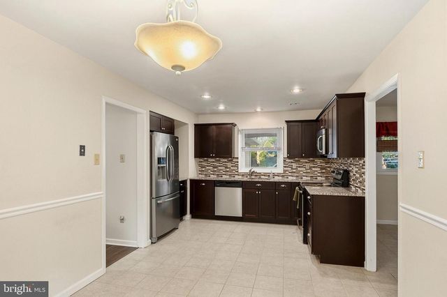 12200 WESTMONT LN, Bowie, MD 20715