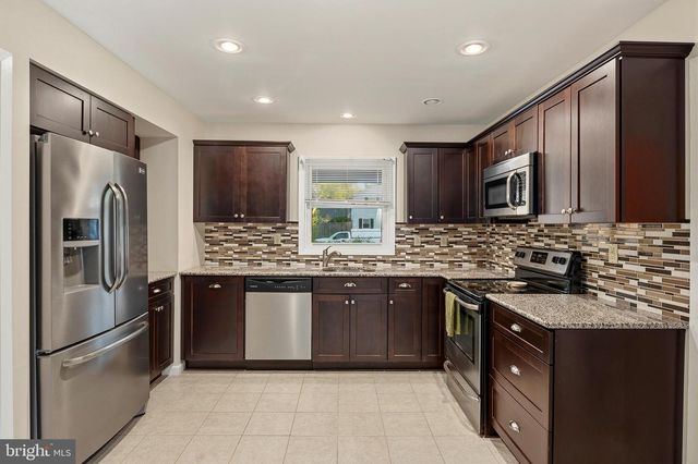 12200 WESTMONT LN, Bowie, MD 20715