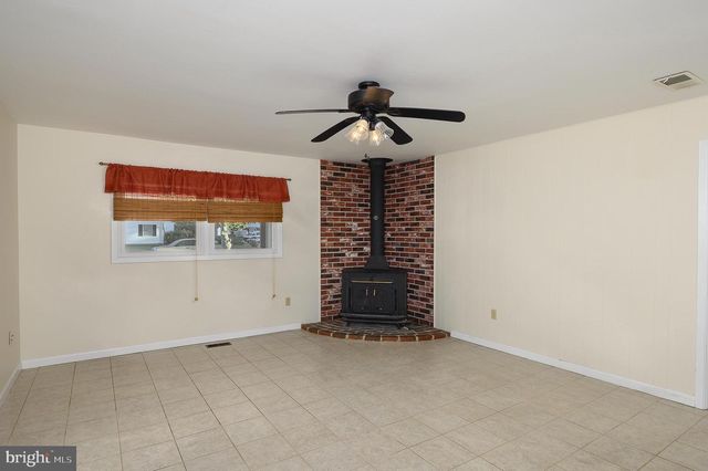 12200 WESTMONT LN, Bowie, MD 20715