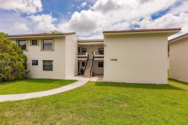 10833 NW 7th St 10-22, Miami, FL 33172