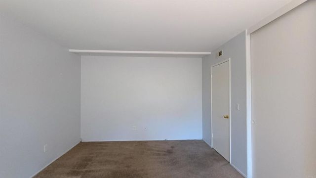 600 Sheffield Ct 23, Chula Vista, CA 91910