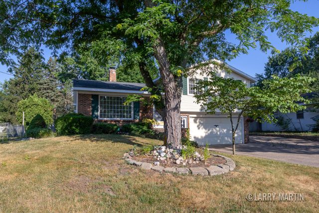 7107 Westwood Drive, Georgetown Twp, MI 49428