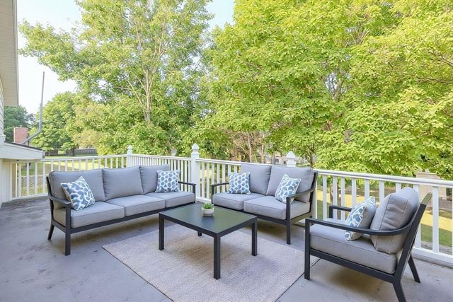 7107 Westwood Drive, Georgetown Twp, MI 49428