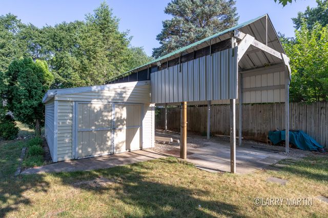 7107 Westwood Drive, Georgetown Twp, MI 49428