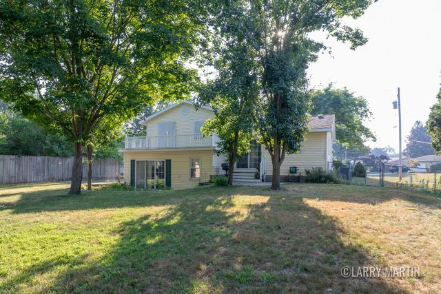 7107 Westwood Drive, Georgetown Twp, MI 49428