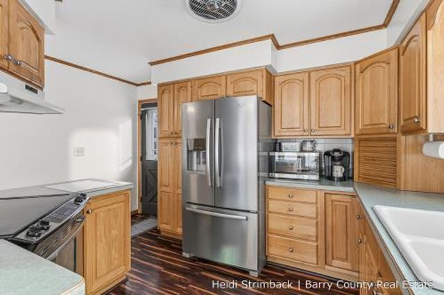 312 E Clinton Street, City Of Hastings, MI 49058