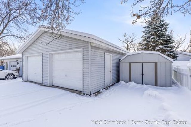 312 E Clinton Street, City Of Hastings, MI 49058