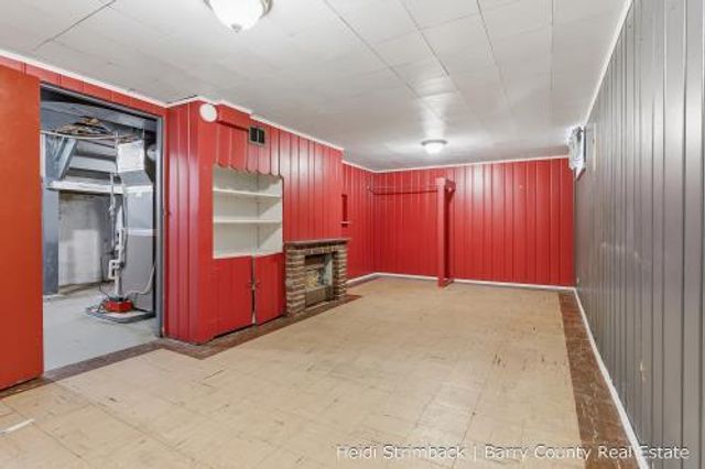 312 E Clinton Street, City Of Hastings, MI 49058