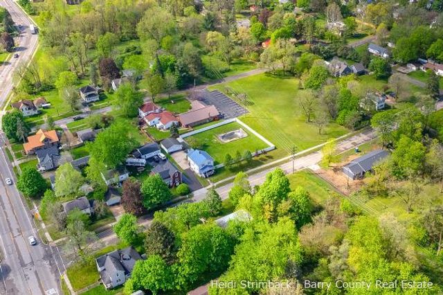 312 E Clinton Street, City Of Hastings, MI 49058