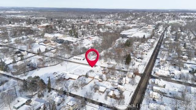 312 E Clinton Street, City Of Hastings, MI 49058