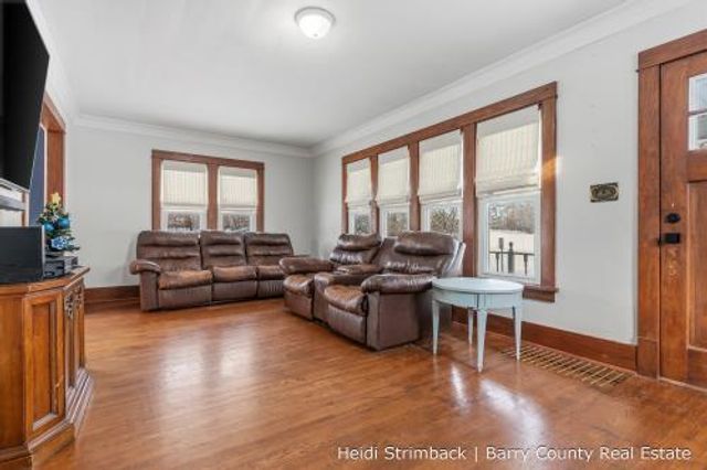 312 E Clinton Street, City Of Hastings, MI 49058