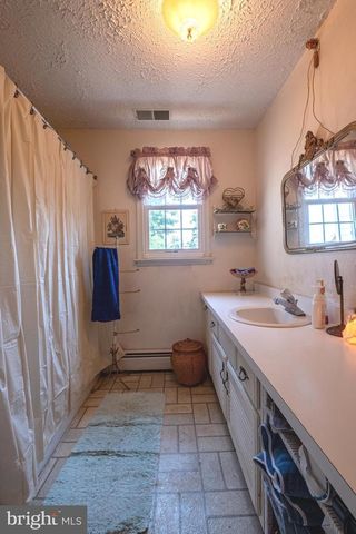 13922 RIVER RD, Newburg, MD 20664