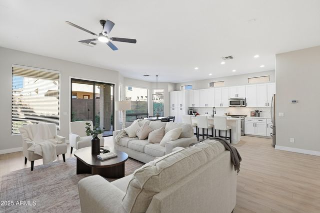 7252 E NANCE Street, Mesa, AZ 85207