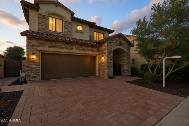 7252 E NANCE Street, Mesa, AZ 85207