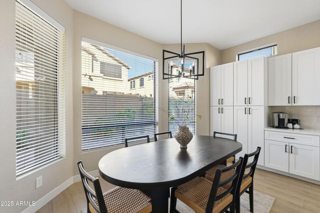 7252 E NANCE Street, Mesa, AZ 85207