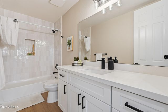 7252 E NANCE Street, Mesa, AZ 85207