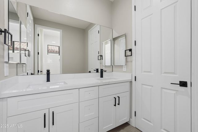 7252 E NANCE Street, Mesa, AZ 85207