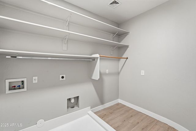 7252 E NANCE Street, Mesa, AZ 85207