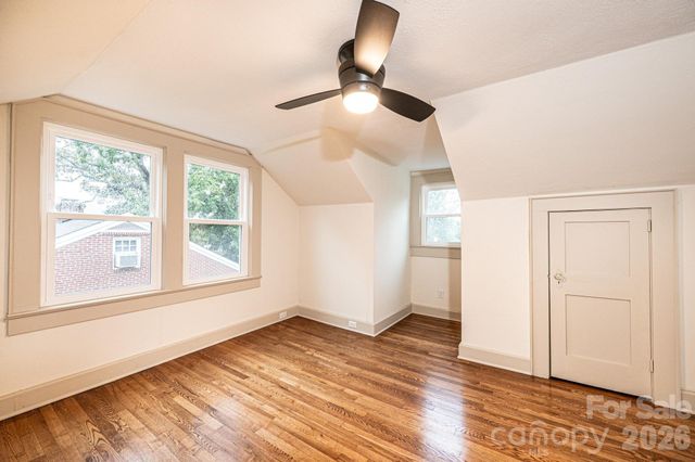 526 Kentwood Street SW, Lenoir, NC 28645