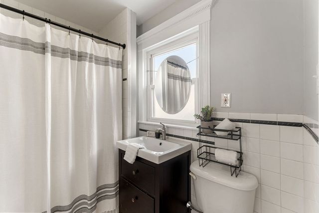 11 S Fairview 2R, Boston, MA 02131