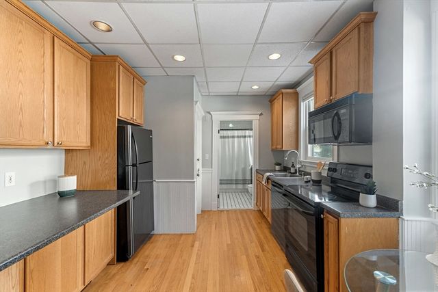 11 S Fairview 2R, Boston, MA 02131
