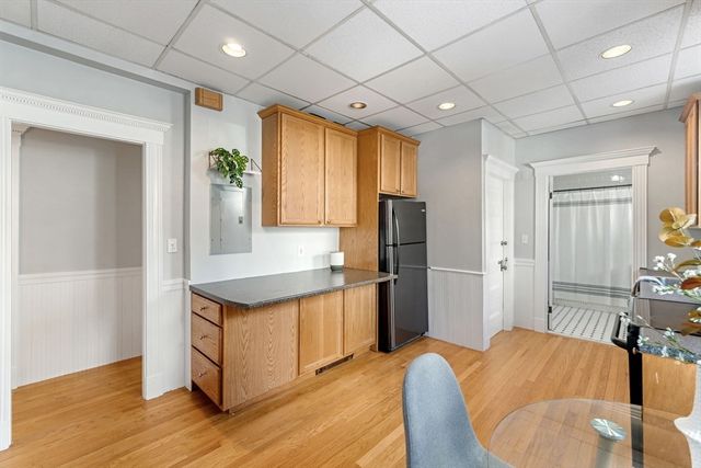 11 S Fairview 2R, Boston, MA 02131