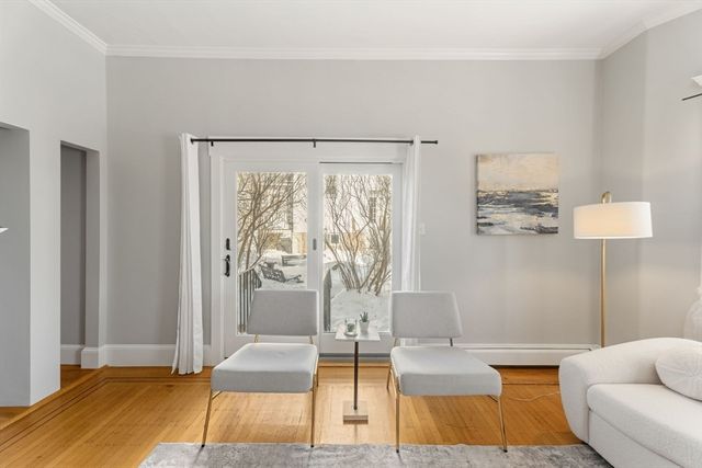 11 S Fairview 2R, Boston, MA 02131