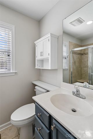 124 E Iowa Avenue, Bessemer City, NC 28016