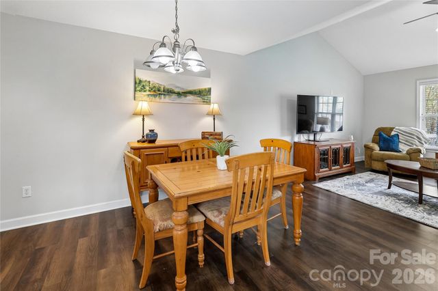 124 E Iowa Avenue, Bessemer City, NC 28016