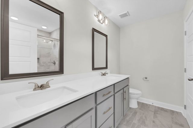 504 Herman Dr, Clarksville, TN 37042