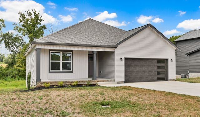 504 Herman Dr, Clarksville, TN 37042