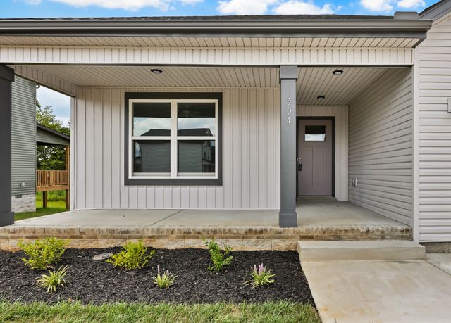 504 Herman Dr, Clarksville, TN 37042