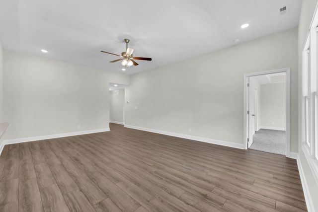 504 Herman Dr, Clarksville, TN 37042