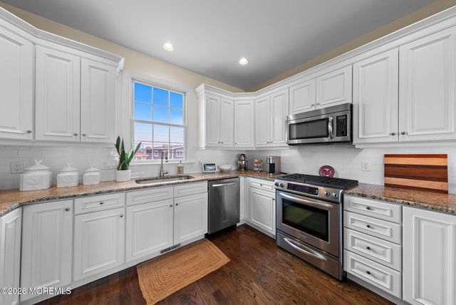 51 Barry Lane, Beach Haven West, NJ 08050