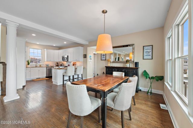 51 Barry Lane, Beach Haven West, NJ 08050