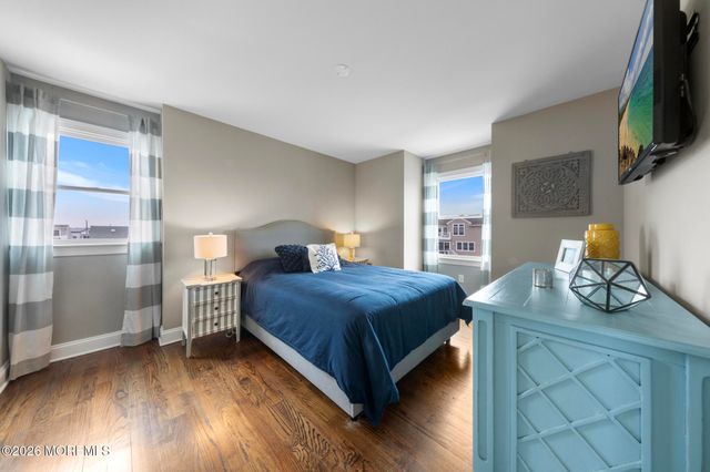 51 Barry Lane, Beach Haven West, NJ 08050