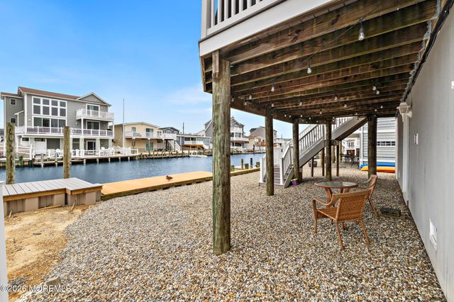 51 Barry Lane, Beach Haven West, NJ 08050