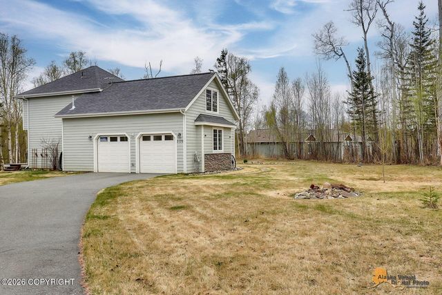 3170 W Secluded Meadows Loop, Wasilla, AK 99623