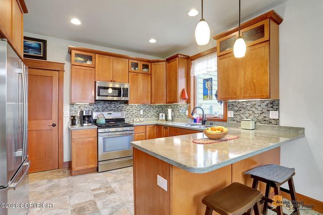3170 W Secluded Meadows Loop, Wasilla, AK 99623