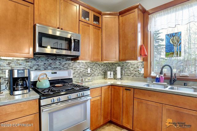 3170 W Secluded Meadows Loop, Wasilla, AK 99623