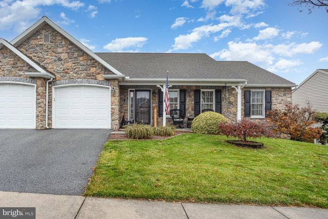 714 HEATHER RDG, Manheim, PA 17545