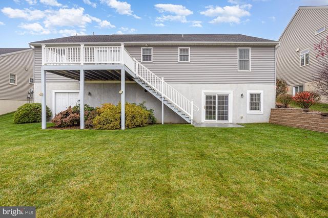 714 HEATHER RDG, Manheim, PA 17545